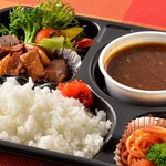 Ousama No Shokutaku - 豚の角煮カレー弁当