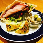 オステリア・ピッツェリア アルベロ - 