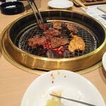 本格焼肉・韓国家庭料理 食辛房 - 