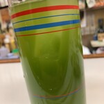 酒のデパート ヒトモト 立ち呑みカウンター - 緑茶ハイ