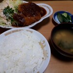 美うら食堂 - 料理写真:スタミナ豚カツ定食(1000円)