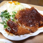 美うら食堂 - スタミナ豚カツ定食(1000円)　豚カツアップ