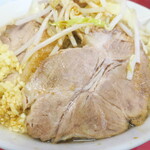 ラーメン二郎 - 豚