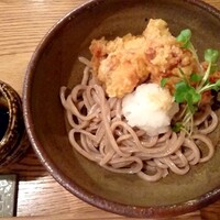 自家製粉石臼挽きうどん 青空blue 本店 - 大山若どり天ぶっかけうどん