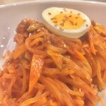 焼肉 三水苑 - シメは汁なしのビビン麺。普通の冷麺やクッパなどもあります。