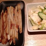 吉祥寺庭宴 - ソフト干しスルメイカ焼き、キャベツきゅうりの浅漬け