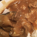 とびきり焼肉　英　はなぶさ - 黒毛和牛煮込みカレーのアップ