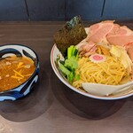 中華麺 きなり - チャーシューつけ麺　¥1050