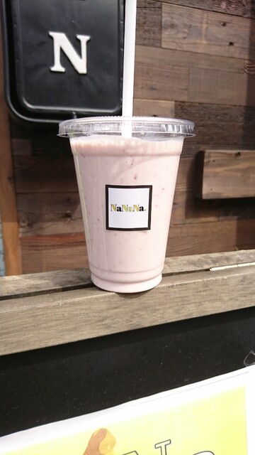 バナナジュース専門店 ナナナ （NaNaNa） - 京阪石山/ジューススタンド