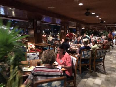Duke S Waikiki デュークス ワイキキ ワイキキ ハワイ料理 食べログ
