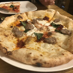 Pizza61 - 名前は忘れてしまいました。テイクアウトメニューのFのピザ。