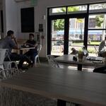 Morning Brew Coffee & Bistro - 開放的