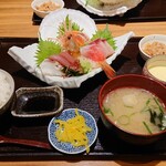 魚河岸 甚平 - お刺身定食(7点盛り)