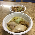 麺家 喜多楽 - 麺と丼のセット 1,000円
      テイクアウトメニュー