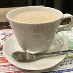カフェ・ド・クリエ - ロイヤルミルクティー