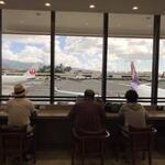 JAL Sakura Lounge Hale - 開放感もあっていいです。