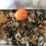 旬ものと日本酒 とみ笑 - 鶏と筍の弁当＋卵