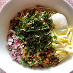 麺小屋 てち - みそまぜそば(お持ち帰りVer)の調理例