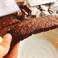 ル レストラン - そして…パッケージから出すと…肉厚‼️しっとり…食べたら旨味が…ワインと日本…どちらも…きっと美味しい…今日はワインにしました。お好きなお酒楽しむのが良いですね。 ル レストラン - そして…パッケージから出すと…肉厚‼️しっとり…食べたら旨味が…ワインと日本…どちらも…きっと美味しい…今日はワインにしました。お好きなお酒楽しむのが良いですね。