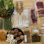 柚木元 - お届け物一式