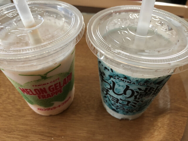 ファミリーマート 米沢上杉神社前店 - 南米沢（コンビニ・スーパー）の写真