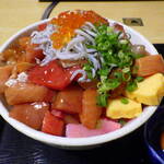 魚や 翻車魚丸 - 