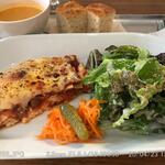 イレール人形町 - ラザニア・ランチ プレート \1,200 