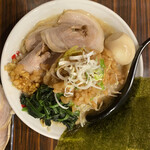 横浜家系ラーメン 吟家 - 