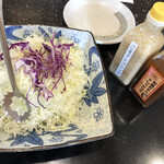 かつ源 - キャベツ ＆ ドレッシング