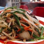 中華料理 松楽 - レバニラ炒め。