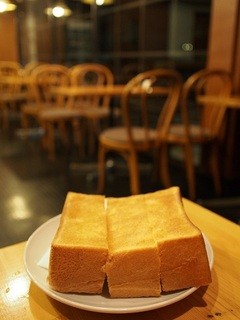 Hanafusa - 厚切りトースト