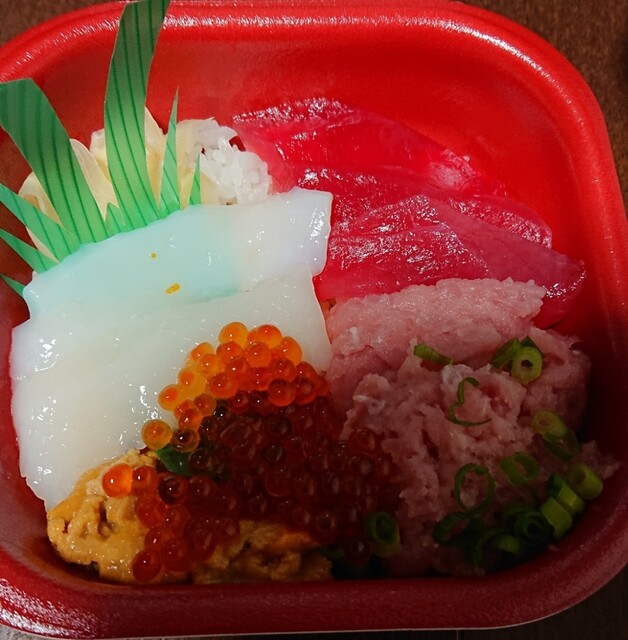 大漁丼家 千代丸 土崎 海鮮丼 食べログ