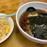 天下一 - 醤油ラーメンとチャーハンセット