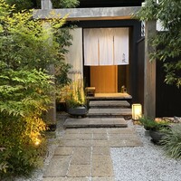 炭火割烹 白坂 - 