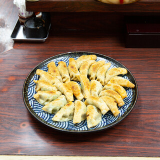 ぎょうざの美和_1