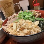 松そば - 大牛ぜいたく盛り肉そば