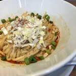 うさ担 - 汁なし担々麺（3辛）900円