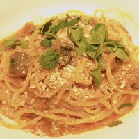 erba - イワシと茄子のトマトソース