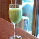 花仙庵 仙仁温泉 岩の湯 - 小松菜とルッコラの野菜ジュース、フルーツの甘酸っぱさもあって美味しい！