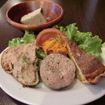 おまかせ前菜盛り合わせ＆パン