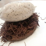 ラス - トリュフのクリームをのせたマルキースショコラ