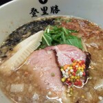 らぁめん登里勝 - チャーシューの旨さにビックリ!!!