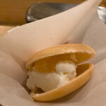 すし ふくづか - チーズアイスの最中