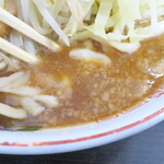 ラーメン二郎 - スープ