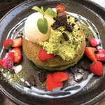 Kaila Cafe & Terrace Dining - 