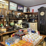 カドモト珈琲店 - 時代を感じるものがたくさんです♪