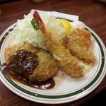 かつれつ四谷たけだ - メンチミックス定食