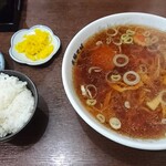 支那そば 佐川 - 支那そばと半ライス