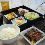 レーン焼肉ミスズ - ランチ限定　ステーキ御膳￥1,000