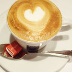 ブラッスリー・ヴィロン - カフェラテ。